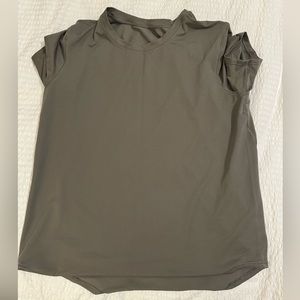 Lightweight stretch running short sleeve shirt